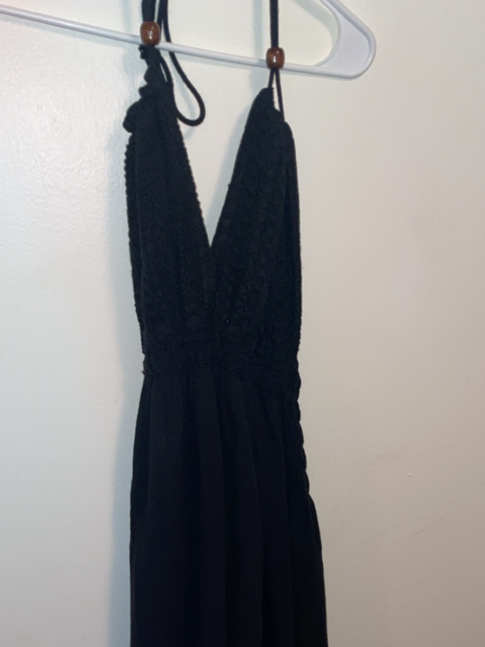 Elegant Black Backless Maxi Dress with Crochet Bodice